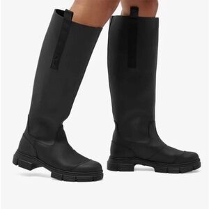 GANNI Black Fur-Lined Country Rubber Knee High Lug Sole Boots Size 7.5